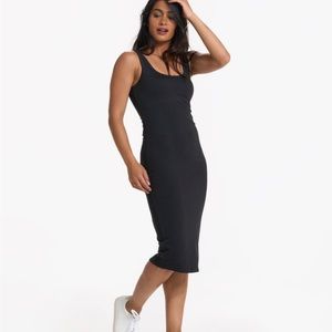 Vuori Halo Essential Dress